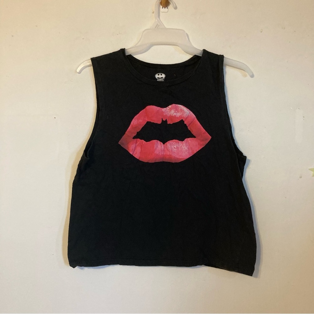 Batman DC comics XL black sleeveless top with Batman in lips design